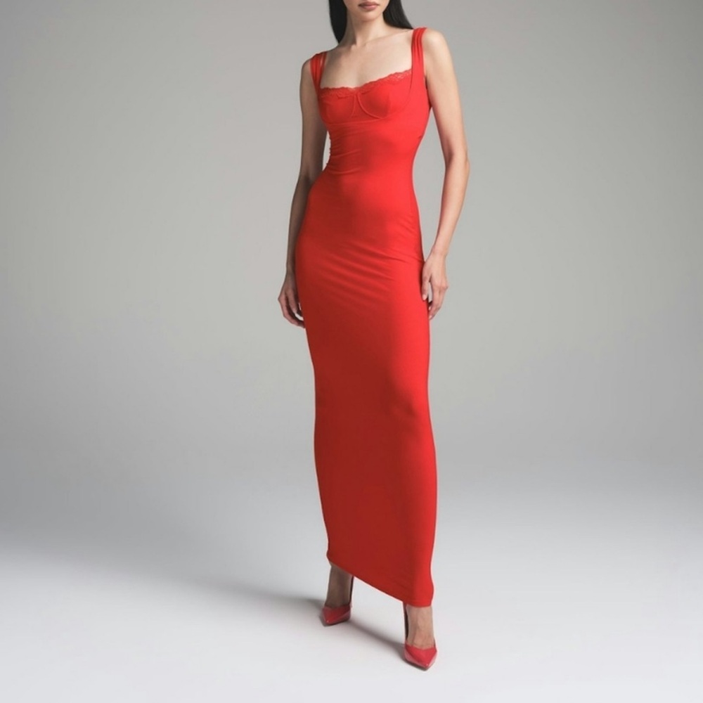 SKIMS Soft Lounge Lace Long Dress With Bralette | Cherry | Size L